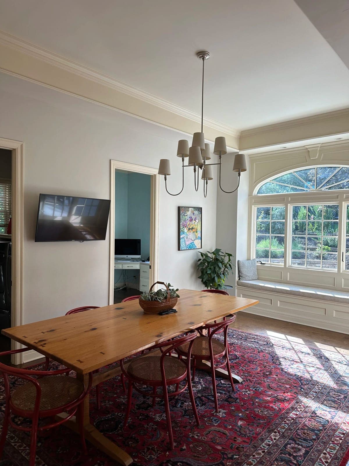 Breakfast room before LaMira Interiors redesign