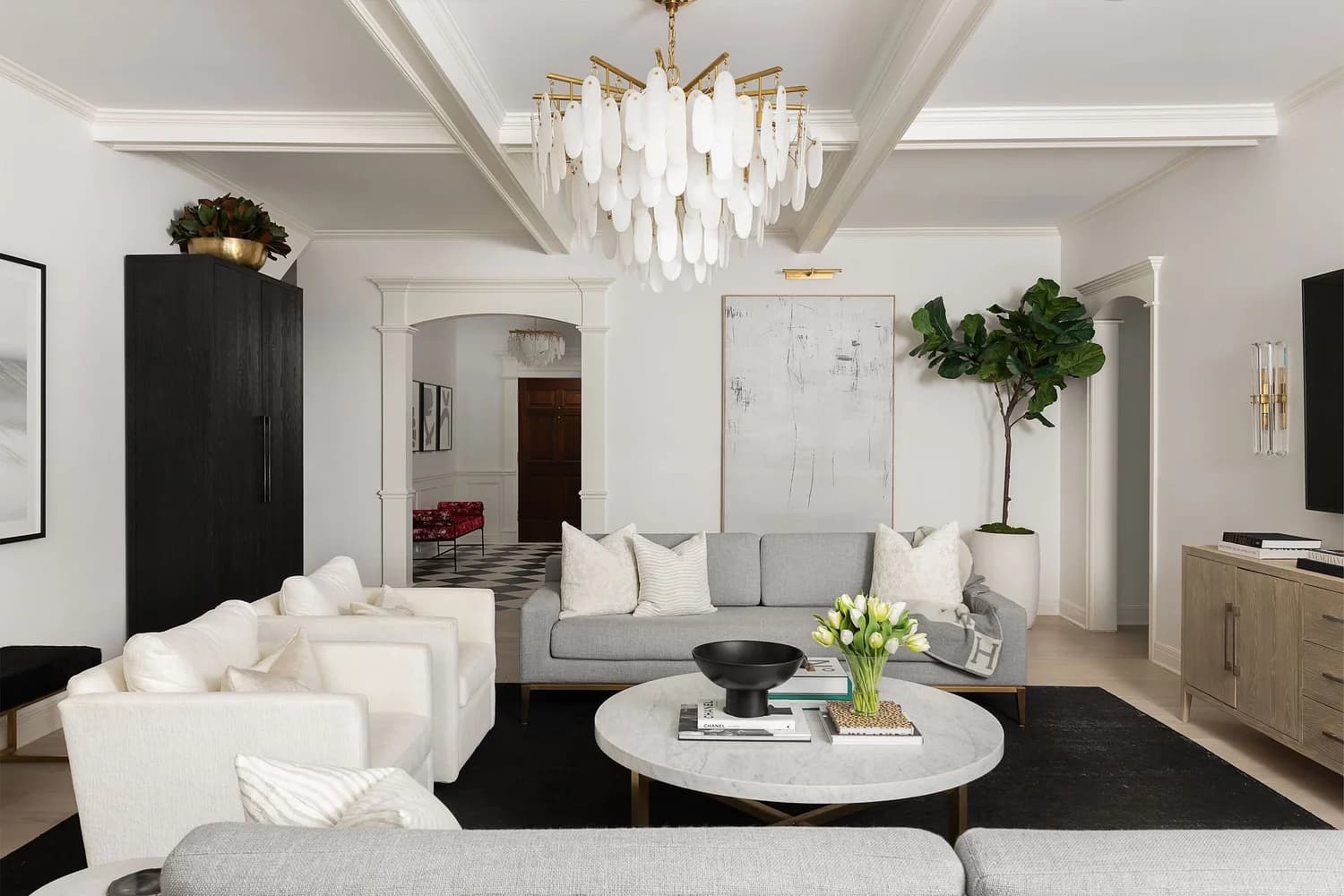 Living room interior design in Leawood, Kansas by LaMira Interiors