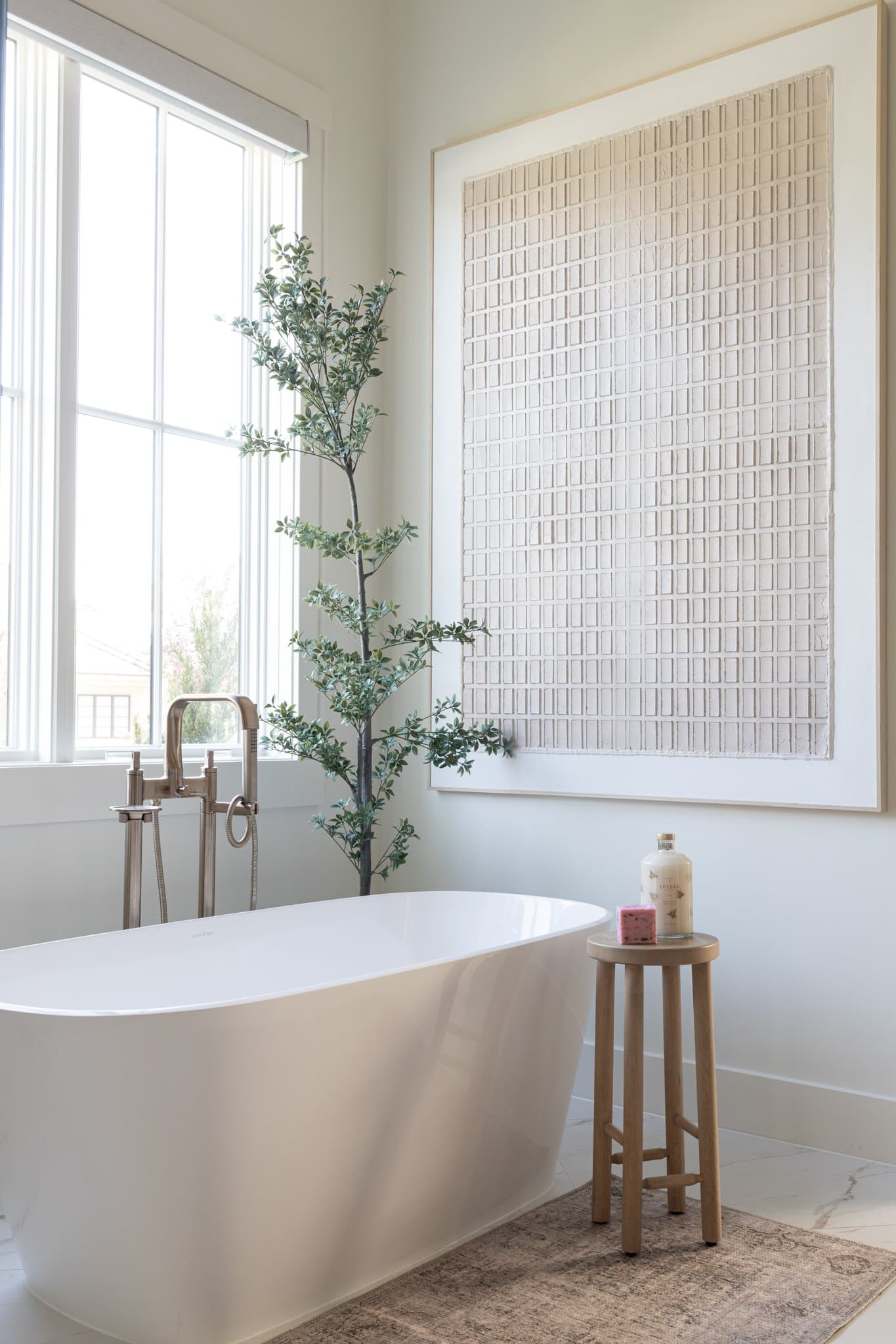 Living space design, Modern Classic residence by LaMira Interiors